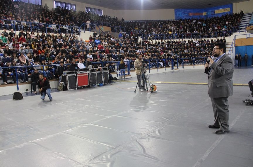 Son parte de la UACJ 3 mil 510 nuevos alumnos de licenciatura