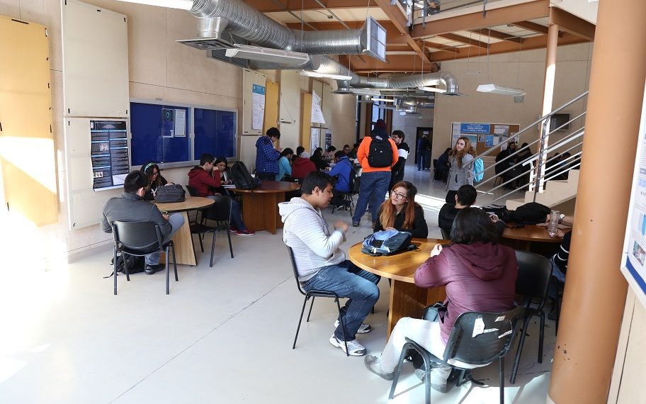 Regresa la actividad a los campus universitarios