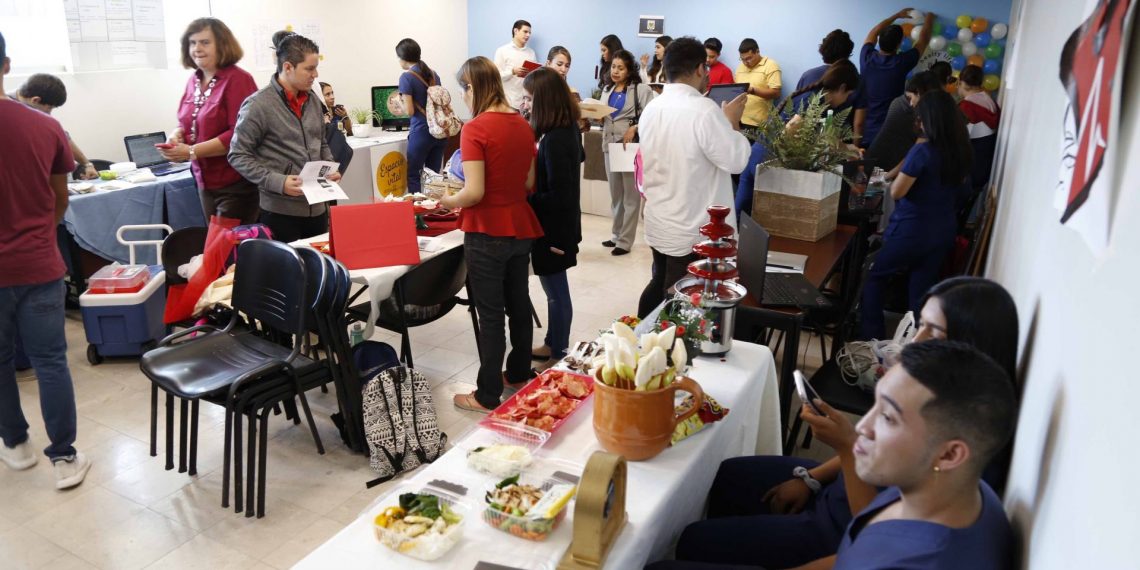 Celebran Semana Mundial del Espacio con comida