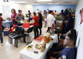 Celebran Semana Mundial del Espacio con comida