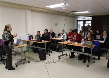 Imparten curso “Evaluación de modelos educativos”
