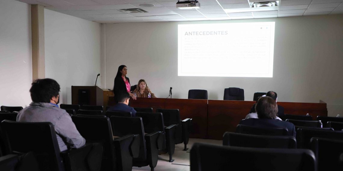 Participan de Primer Coloquio de Investigación Jurídica