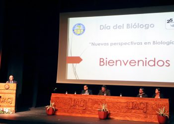 Celebran Día del Biólogo con actividades académicas