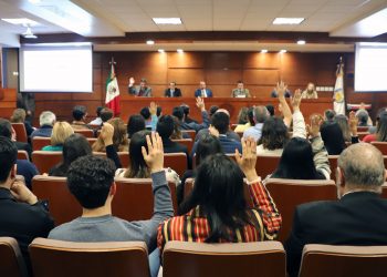 Más opciones para tu formación profesional; UACJ amplía su oferta educativa