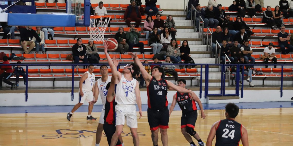 Triunfo de la Tribu de la UACJ