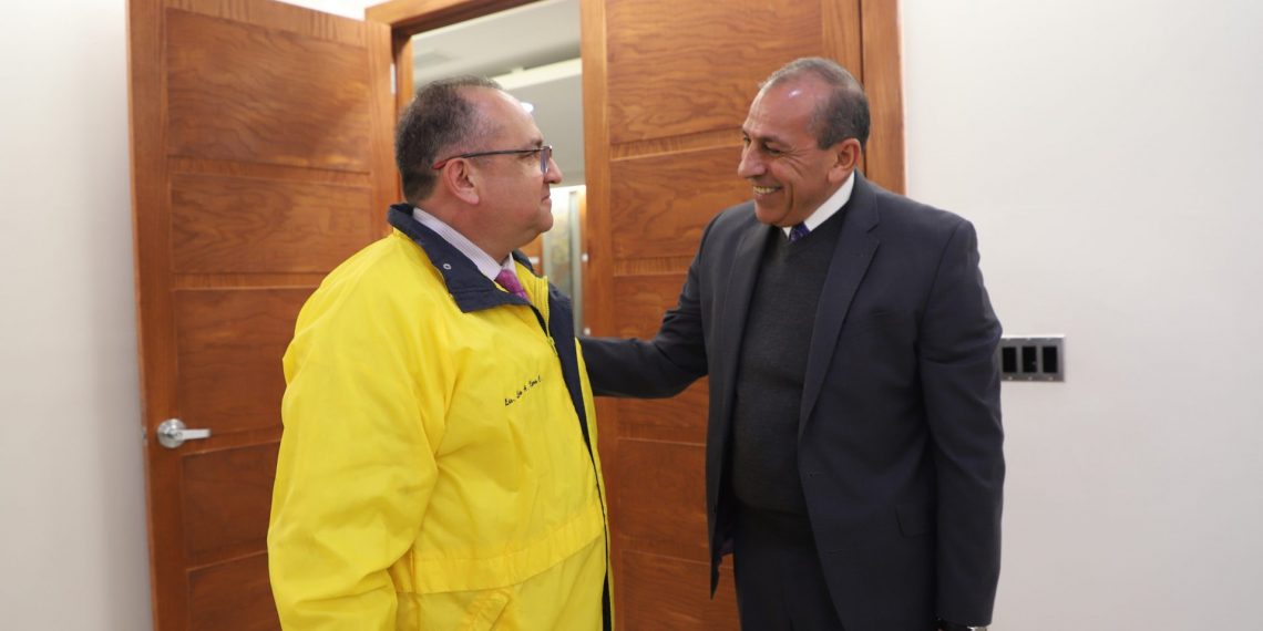 Sostiene rector de la UACJ  reunión con directivos de la UACH