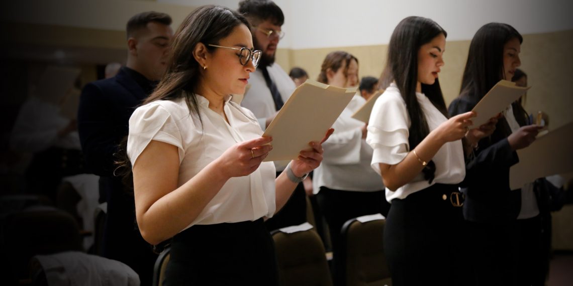Nuevos profesionistas de la salud