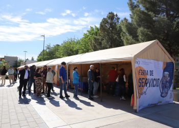 Realiza UACJ Feria de Servicio Social en el campus del IADA e IIT