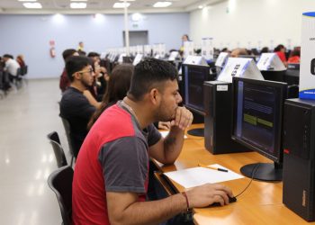 Advierte UACJ posible fraude contra estudiantes de preparatoria