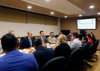 La UACJ continúa evaluando sus programas educativos