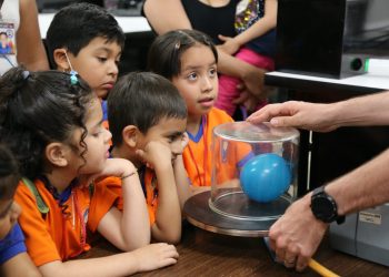 Feria de las Ciencias siembra el amor e inquietud por el conocimiento
