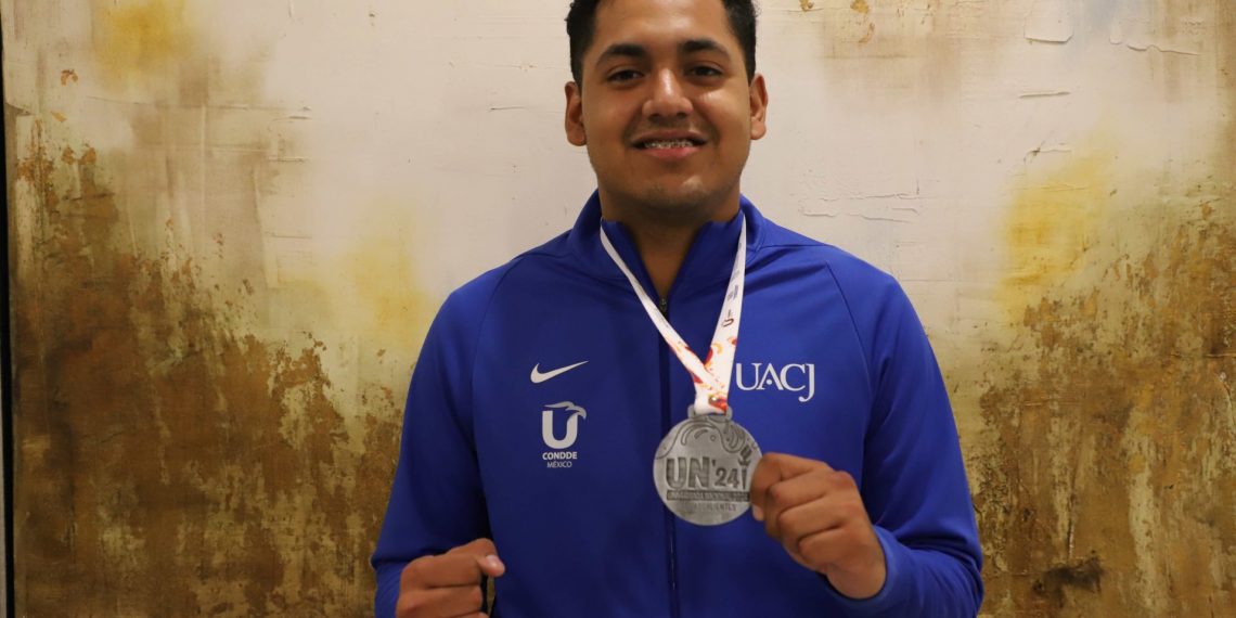 Plata para la UACJ en karate do