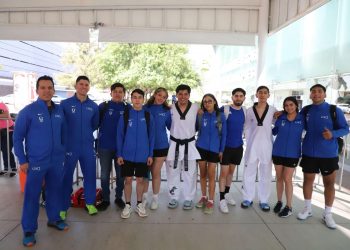 Taekwondo de la UACJ se lleva oro y bronce en combates por equipos TK3