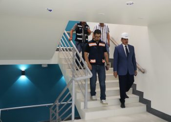 Rector supervisa obras del nuevo Centro de Lenguas y Centro de Atención y Simulación Clínica