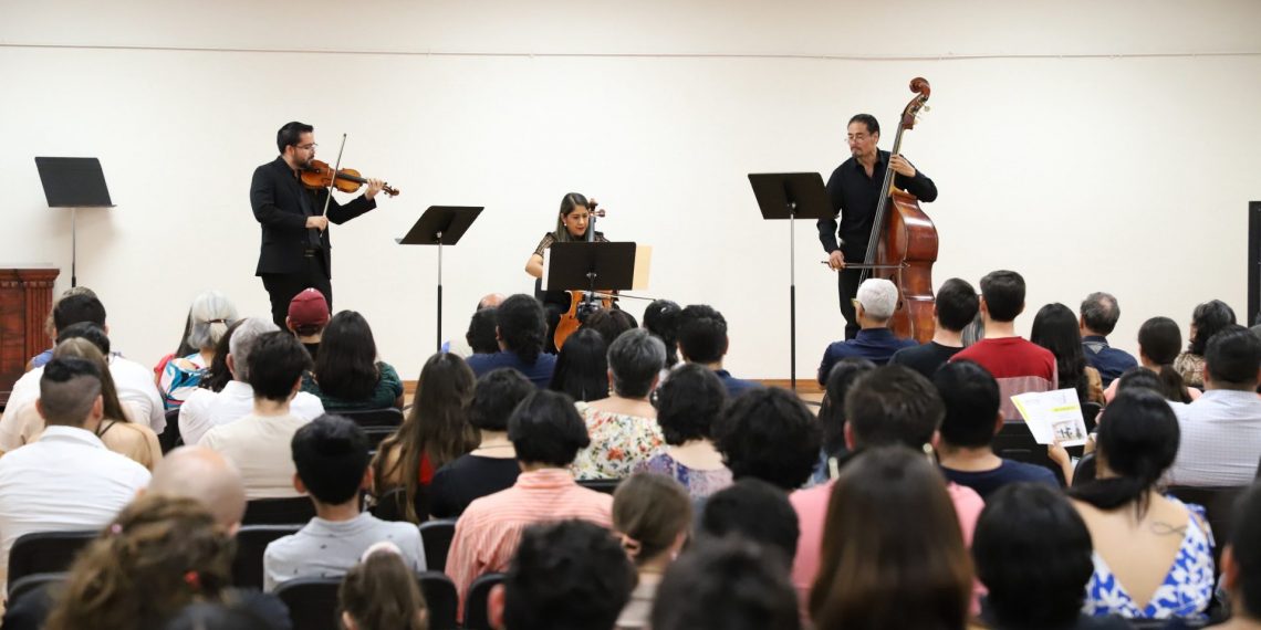 Resuena Beethoven en los pasillos de la UACJ