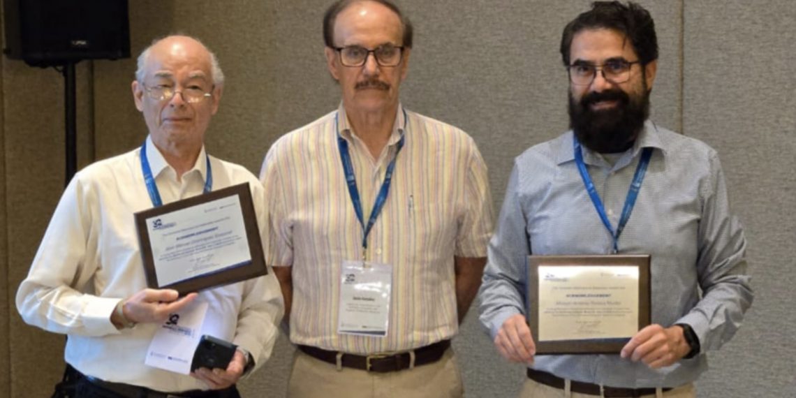 Reconocen a profesor-investigador de la UACJ por coorganizar evento de impacto científico internacional