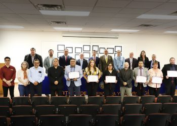 Son certificados programas de ingeniería de la UACJ
