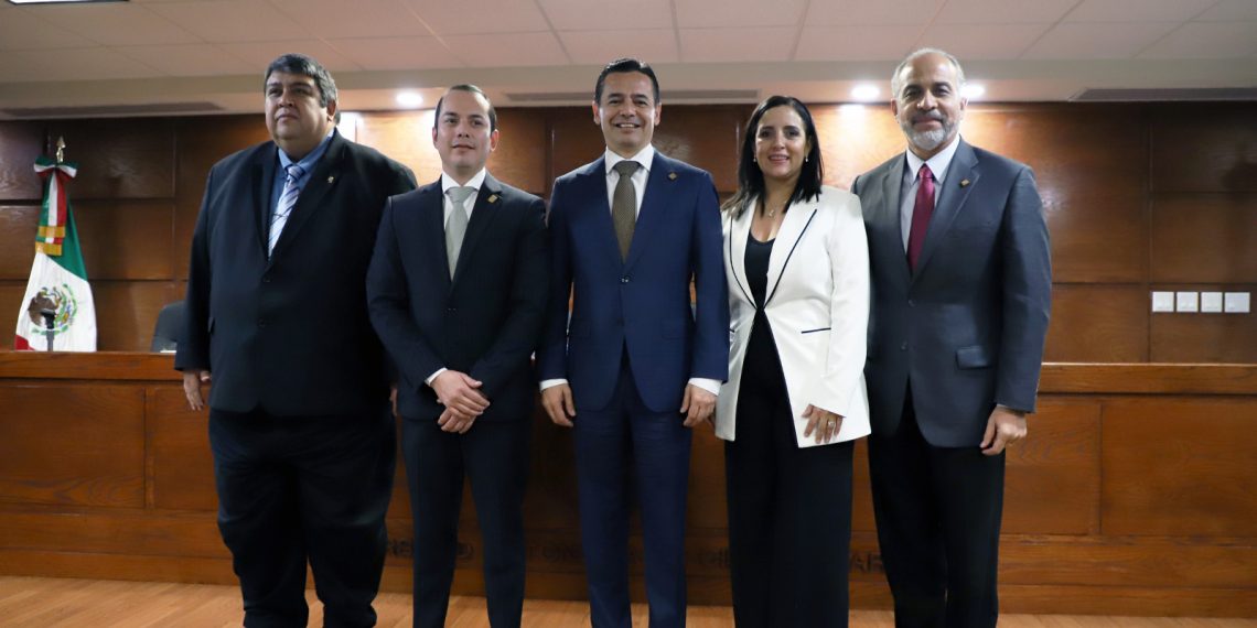 Galería | UACJ elige a sus nuevos directores y directora de instituto