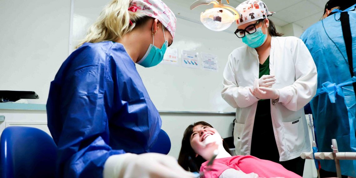 Una mirada a la Clínica Dental Multidisciplinaria en Atención a la Discapacidad