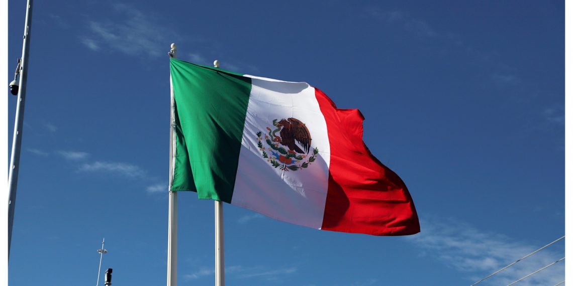 La UACJ se suma al desfile por el 16 de septiembre