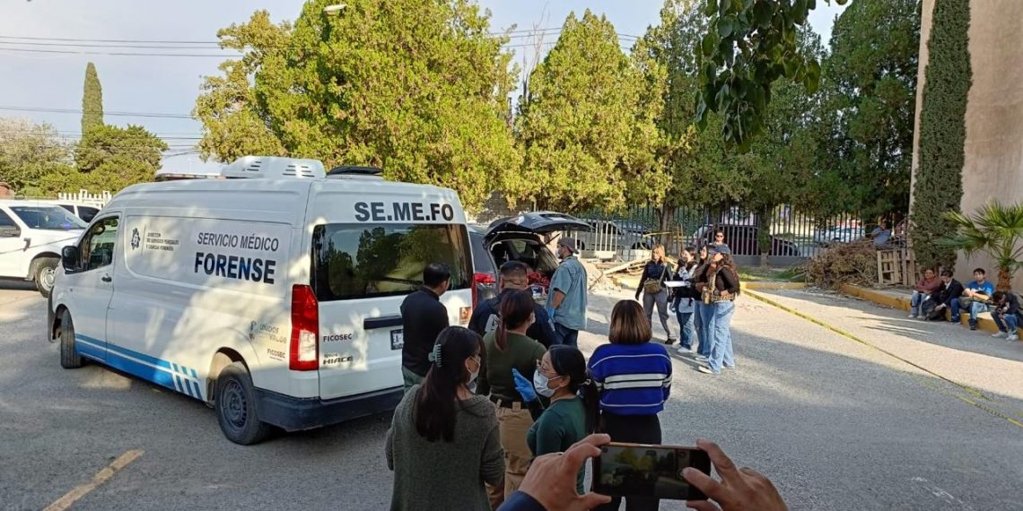 Simulan escena del crimen en el ICSA