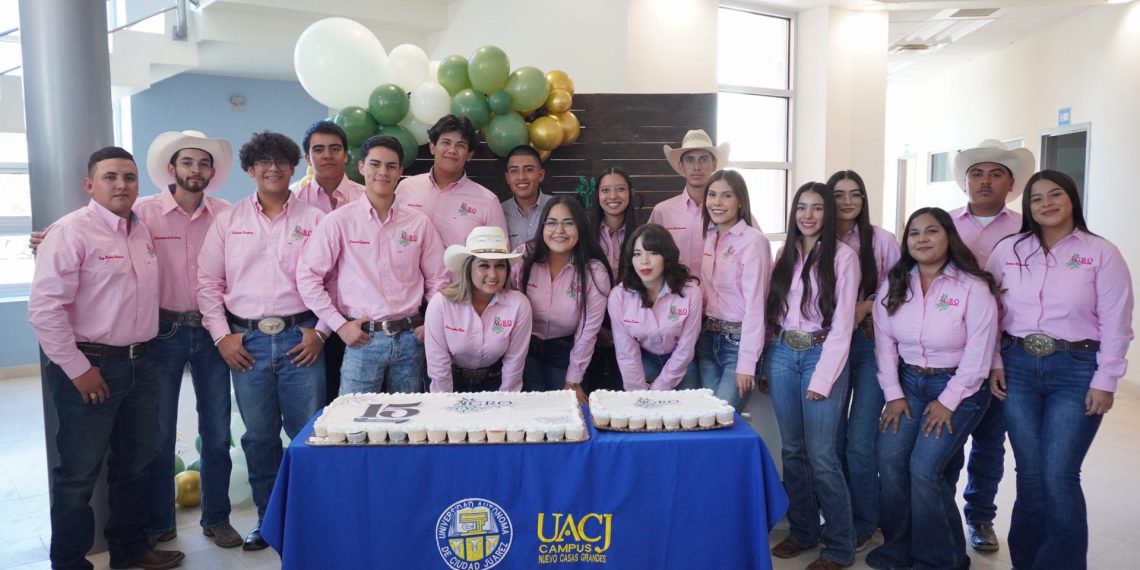 Celebra la UACJ 15 años de la ingeniería en Agronegocios