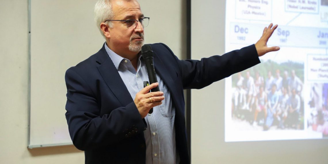 Imparte el doctor Mauricio Terrones la Cátedra Patrimonial Douglas Osheroff 2024