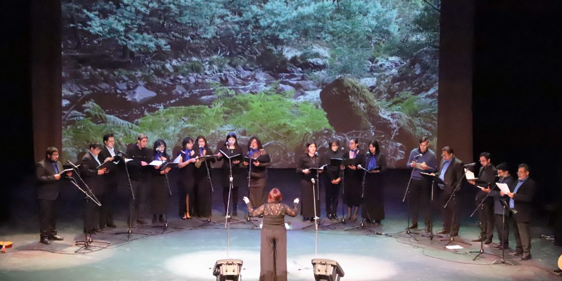 Ensamble Coral Universitario deleita con buenas noticias