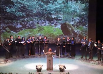 Ensamble Coral Universitario deleita con buenas noticias