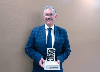 Investigador de la UACJ Recibe el mayor honor en México por su trayectoria en estudios en las ciencias del agua