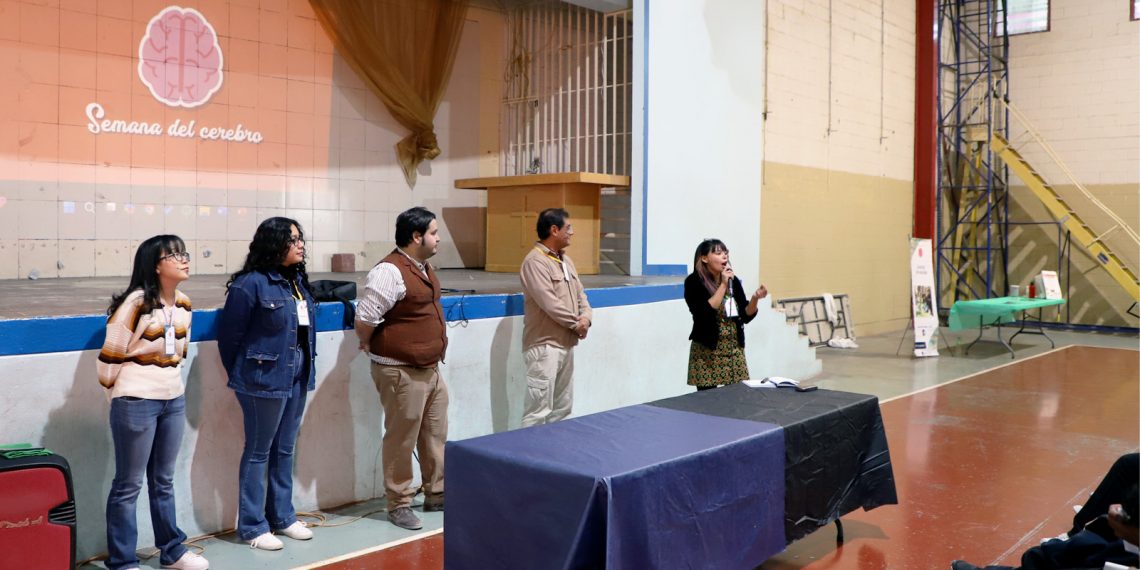 La Neurociencia al alcance, comparten conocimiento y rompen mitos a población juvenil