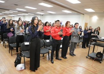Sigue latente vocación docente en la frontera