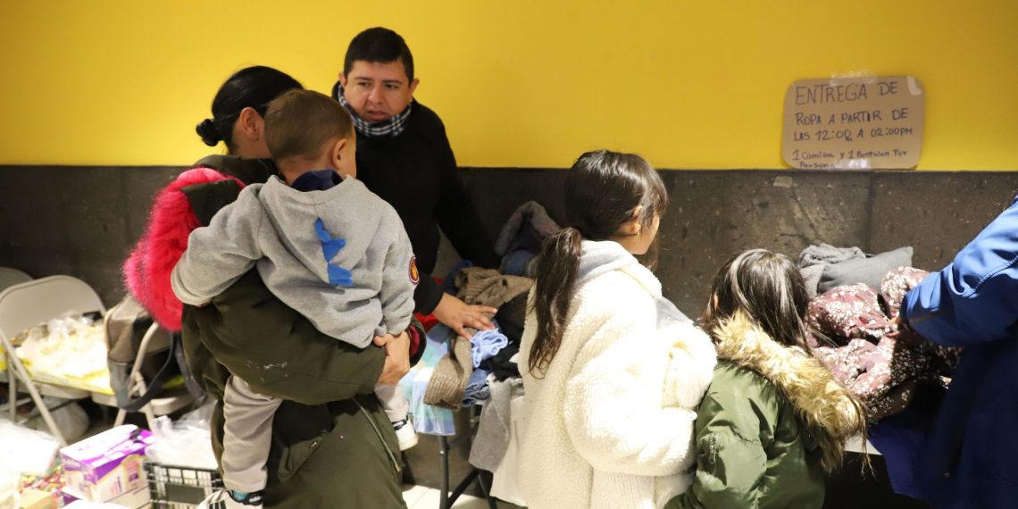 Un regalo de calor y esperanza para Sol y otras familias migrantes