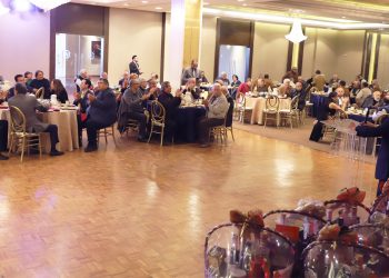 En desayuno navideño la UACJ celebra con sus docentes en retiro