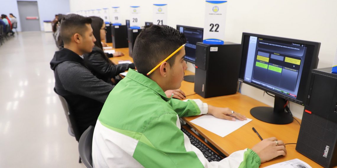 Inicia la UACJ entrega de fichas para aspirantes al semestre agosto-diciembre de 2025