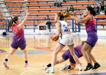UACJ conquista el clásico de basquetbol