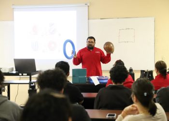 Dan perspectiva recreativa a las matemáticas