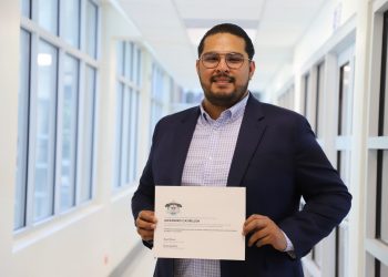 Obtiene alumno de la UACJ segundo lugar en la 96ava. American Prosthodontic Society