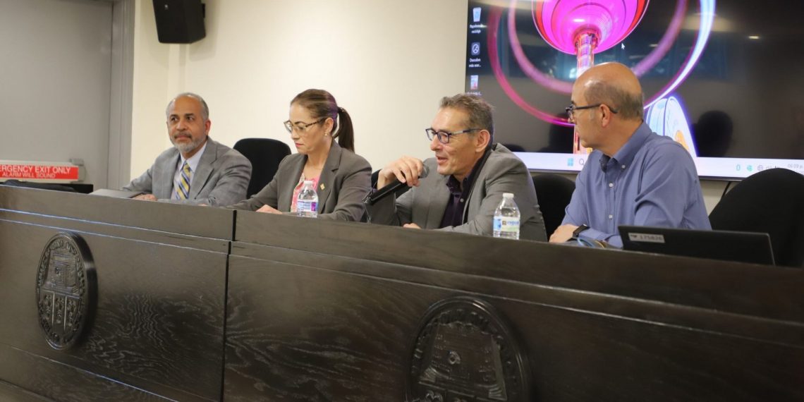 Presentan Defensa Proscrita, un compendio de pensamiento jurídico y social