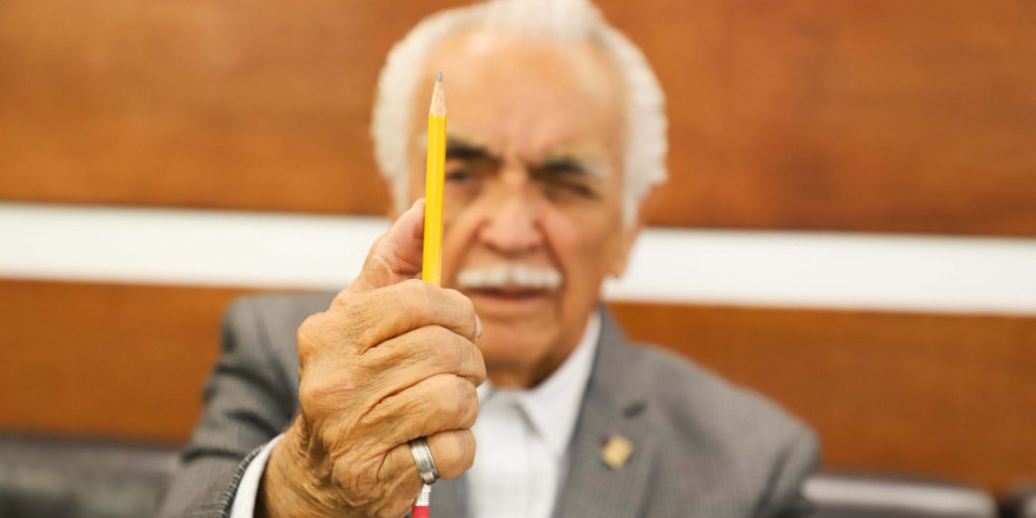 Apuntes arquitectónicos de una vida: Sergio Chávez Domínguez, 42 años de cátedra en la UACJ