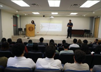 Imparten pláticas sobre la Convocatoria de Estancia Académica 2026 