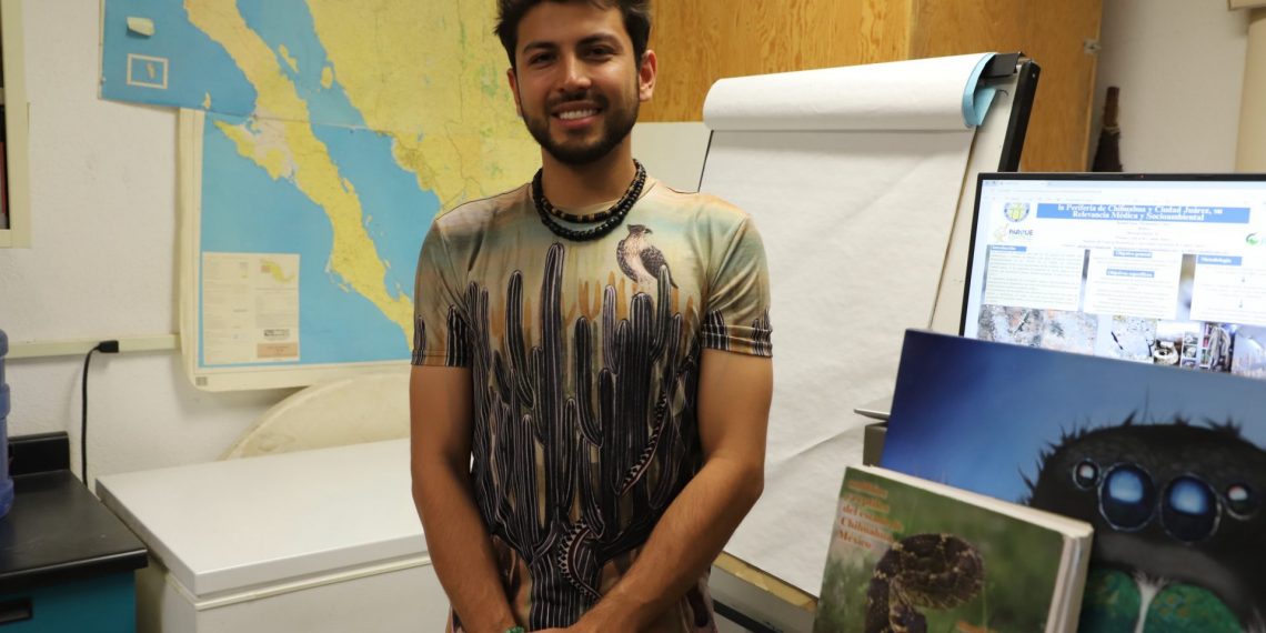 Estudiante de la UACJ gana en Simposio sobre Intoxicaciones Causadas por Animales de Importancia Médica