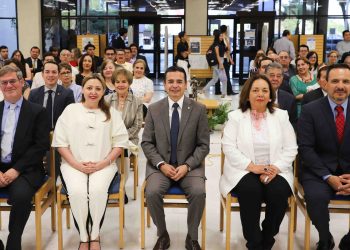 Treinta años de letras, saber y memoria: la Biblioteca Central Carlos Montemayor celebra su legado