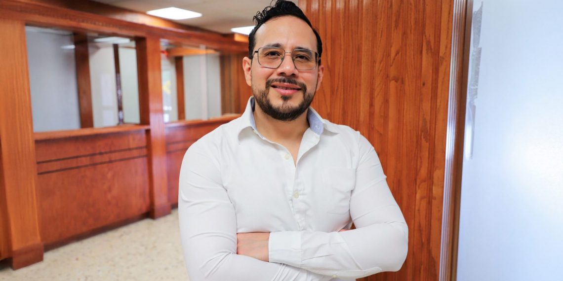 Distinguen a profesor investigador del IIT como Senior Member del IEEE, una de las organizaciones de ingeniería más grandes y prestigiosas del mundo