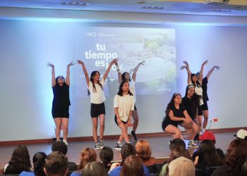 Grupos representativos presentan su feria promocional