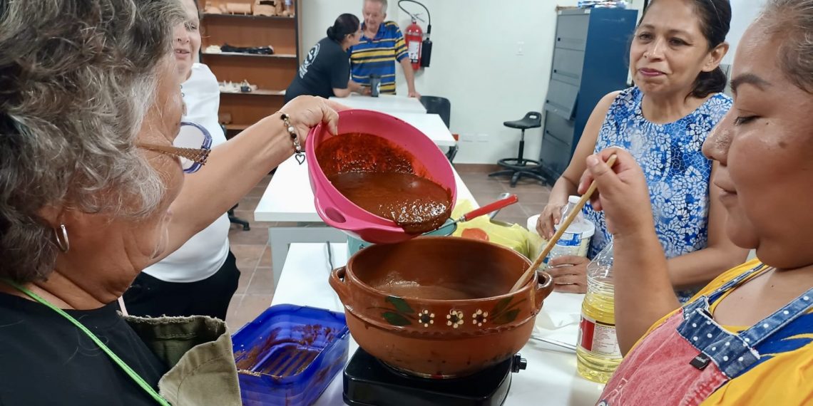 Talleres, cine y desfile: así celebra la UACJ a los pueblos originarios