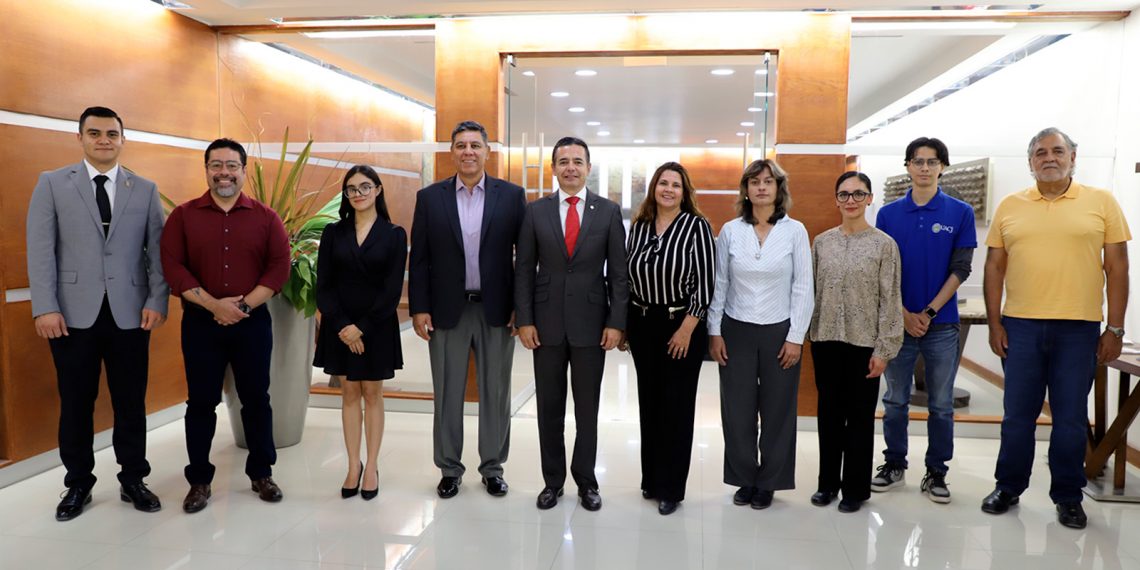 Dan la bienvenida a nuevos integrantes de la Comisión Electoral de la UACJ