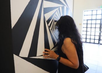 Inauguran exposición Dicotomía de la Perspectiva en el CCF