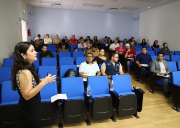 Impulsan la integración y pertenencia en la UACJ con taller en el ICB