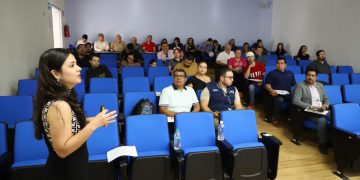 Impulsan la integración y pertenencia en la UACJ con taller en el ICB